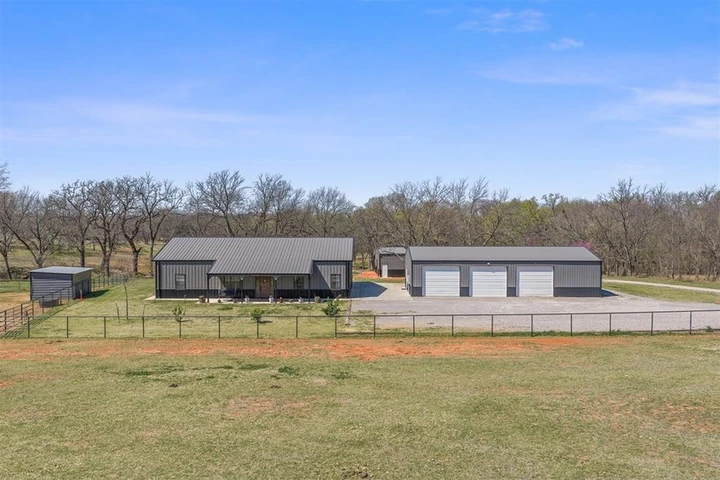 Nearby Listing Image