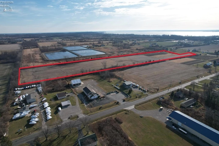 Nearby Listing Image