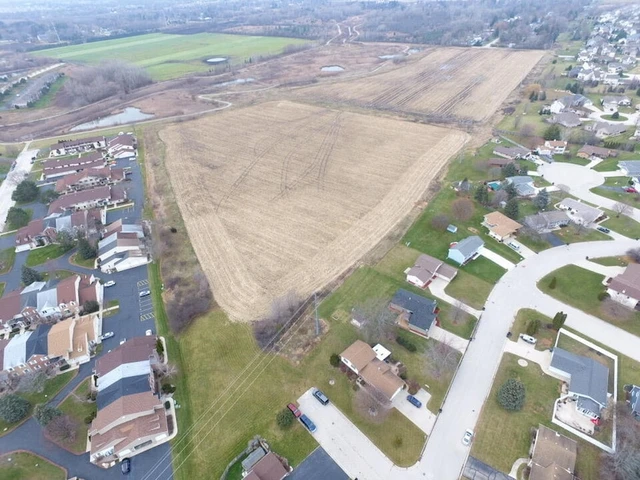 Nearby Listing Image