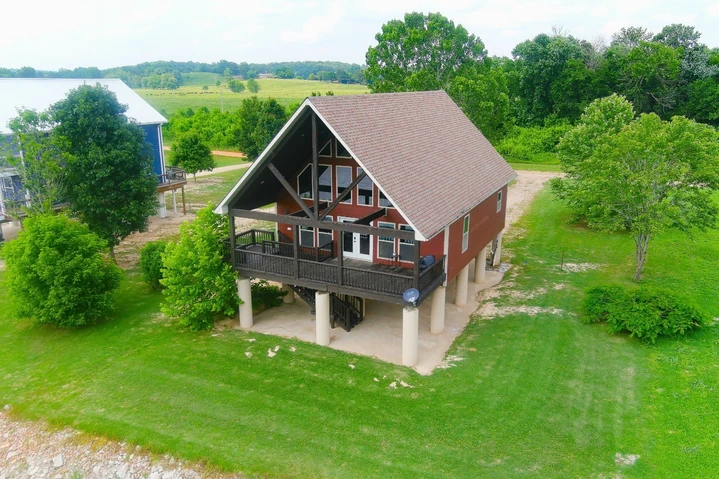 Nearby Listing Image