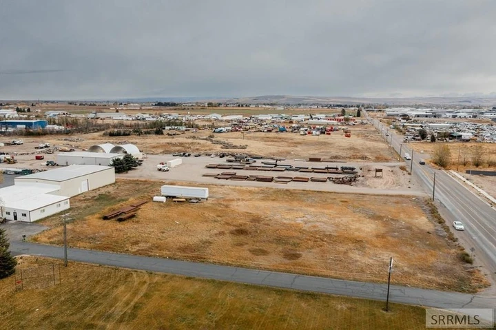 Nearby Listing Image