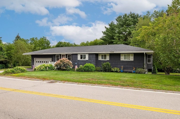 Nearby Listing Image