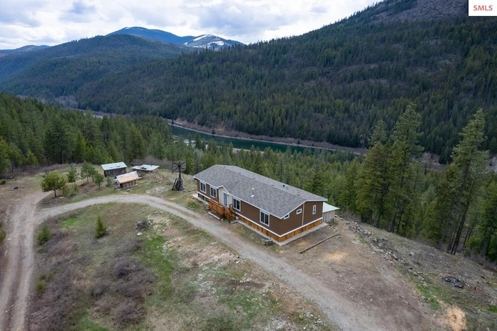 Nearby Listing Image
