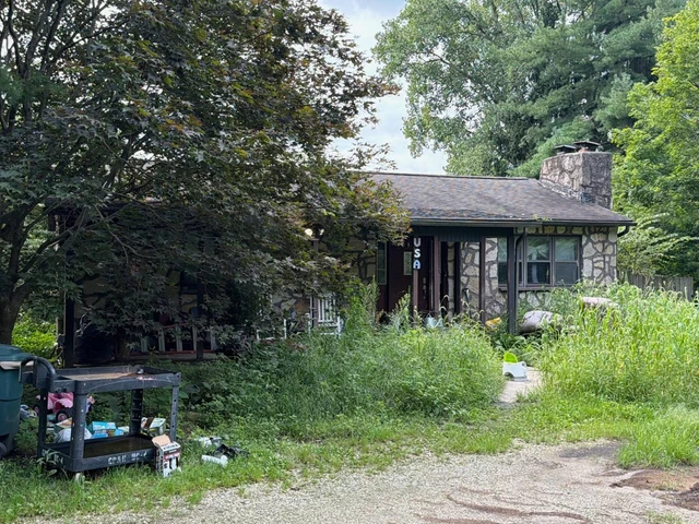 Nearby Listing Image
