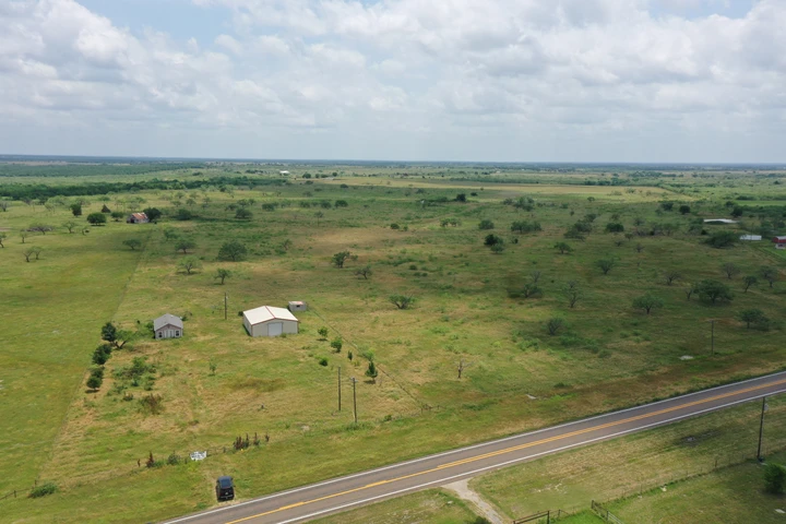 Nearby Listing Image
