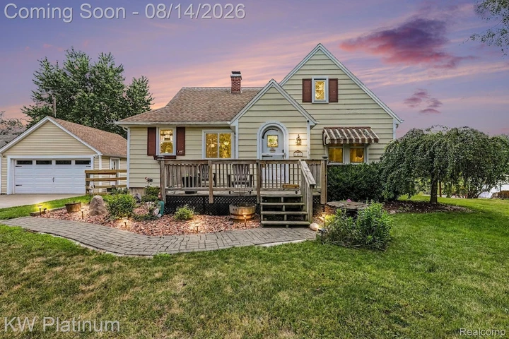Nearby Listing Image