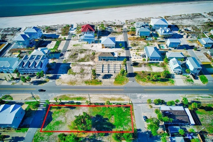 Nearby Listing Image