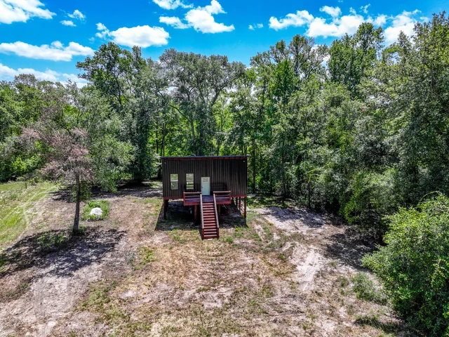 Nearby Listing Image