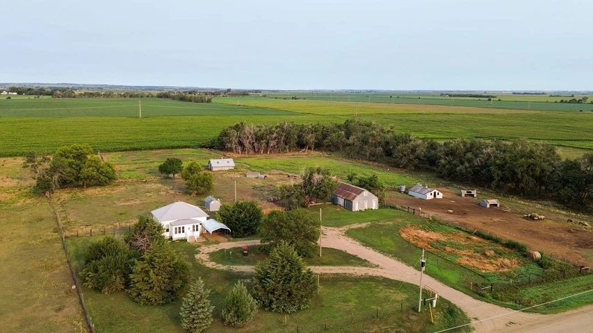 Nearby Listing Image