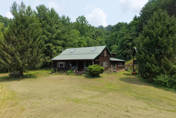 Nearby Listing Image