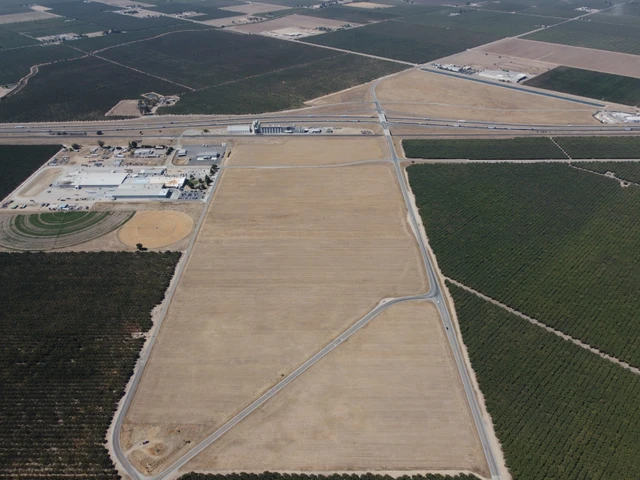 Nearby Listing Image