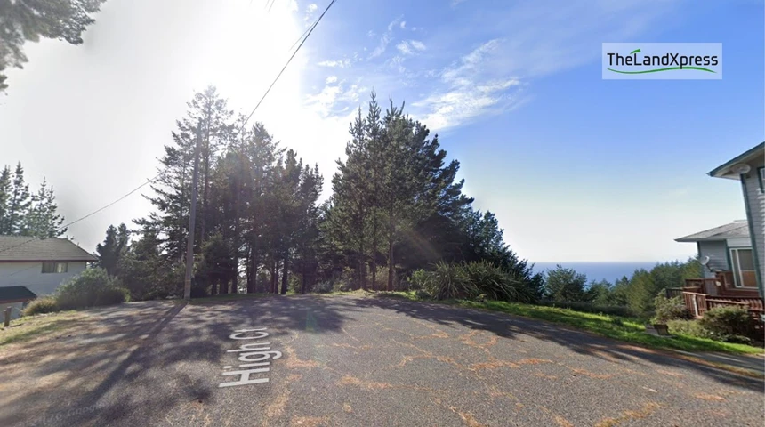 Nearby Listing Image