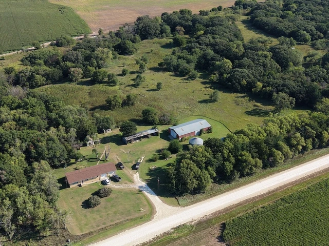 Nearby Listing Image