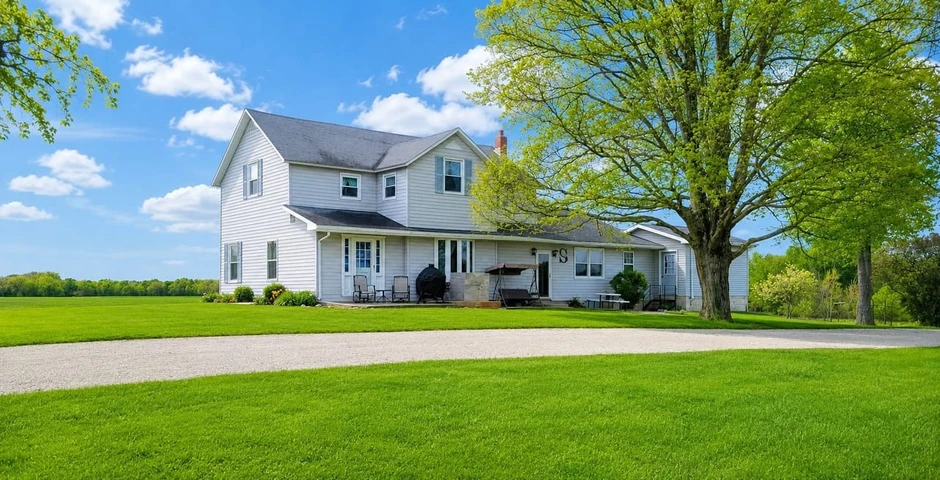 Nearby Listing Image