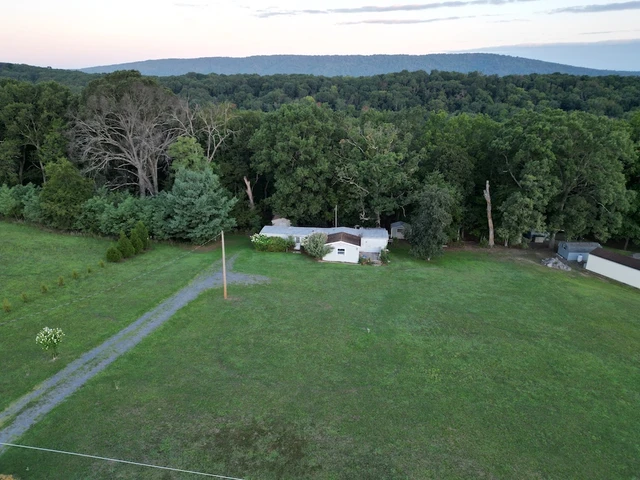 Nearby Listing Image