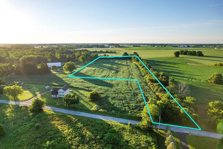 Nearby Listing Image