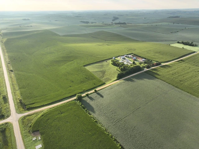Nearby Listing Image