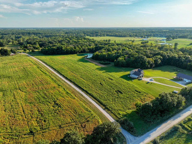 Nearby Listing Image