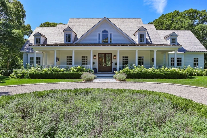Nearby Listing Image