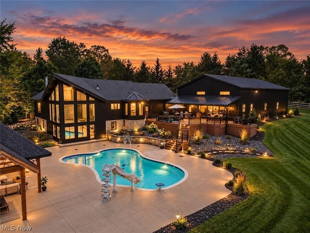 Nearby Listing Image