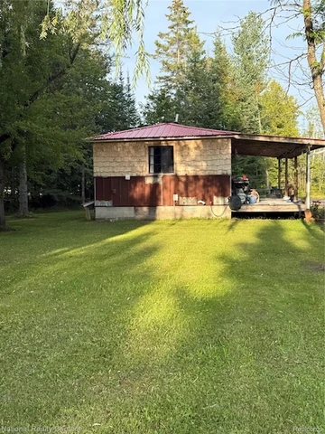 Nearby Listing Image