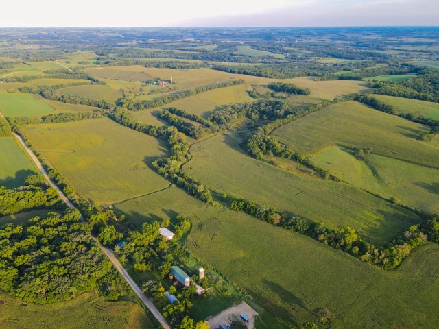 Nearby Listing Image