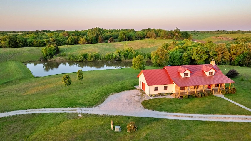 Nearby Listing Image