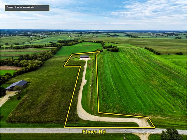 Nearby Listing Image