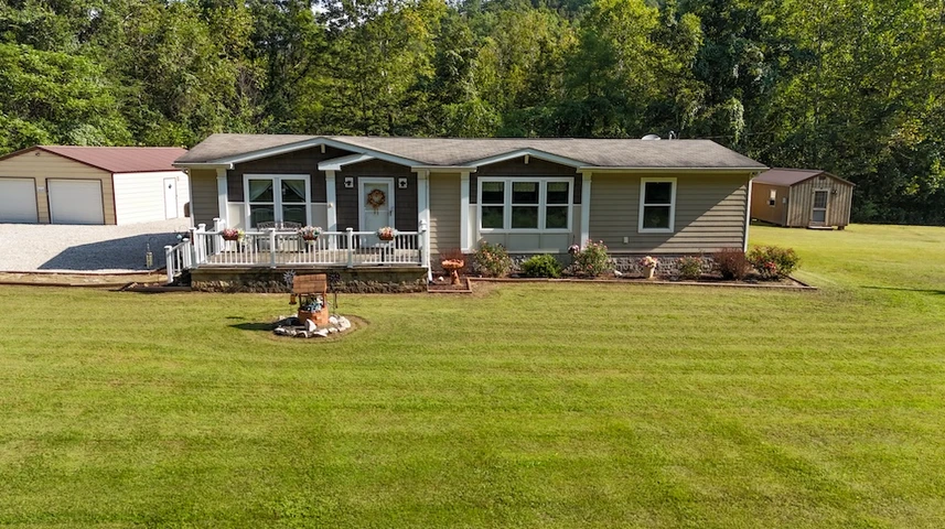 Nearby Listing Image