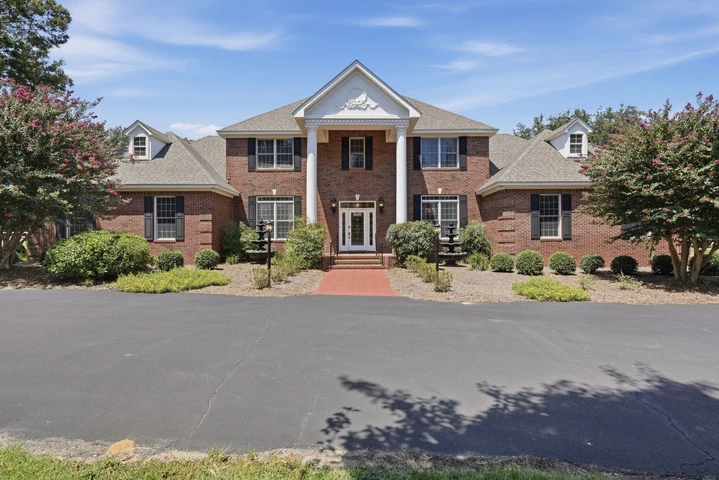 Nearby Listing Image