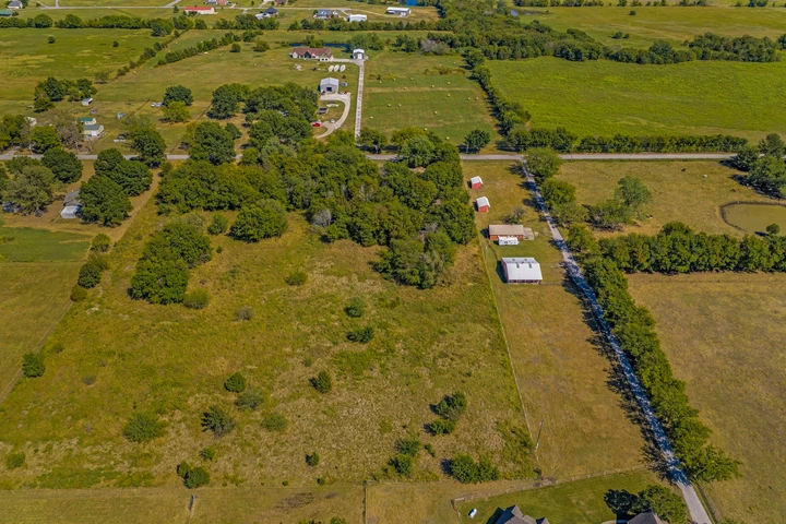 Nearby Listing Image