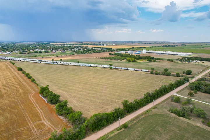 Nearby Listing Image
