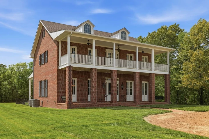 Nearby Listing Image