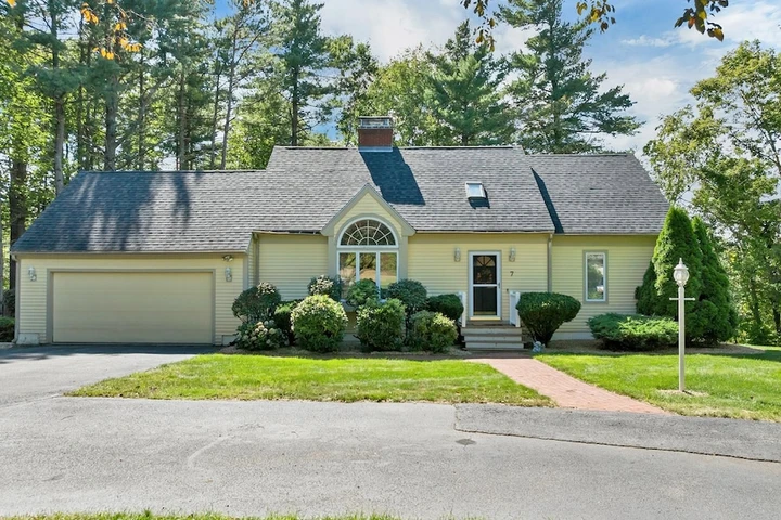 Nearby Listing Image
