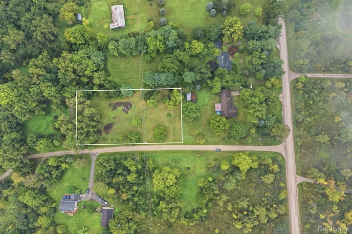 Nearby Listing Image