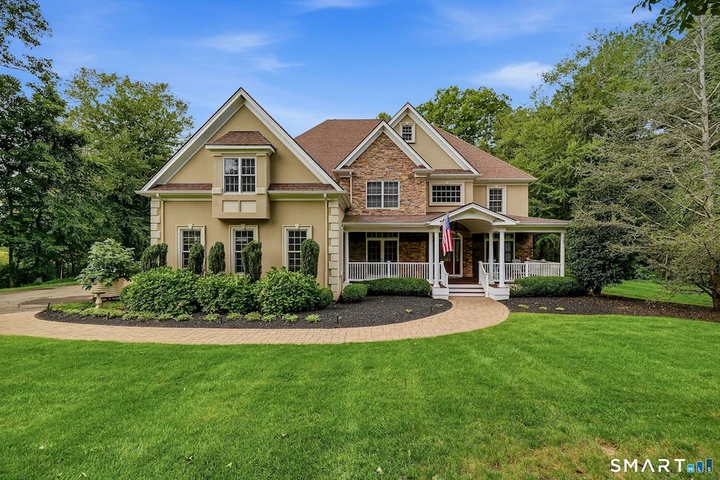Nearby Listing Image