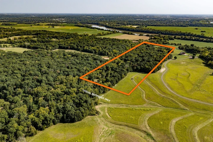 Nearby Listing Image