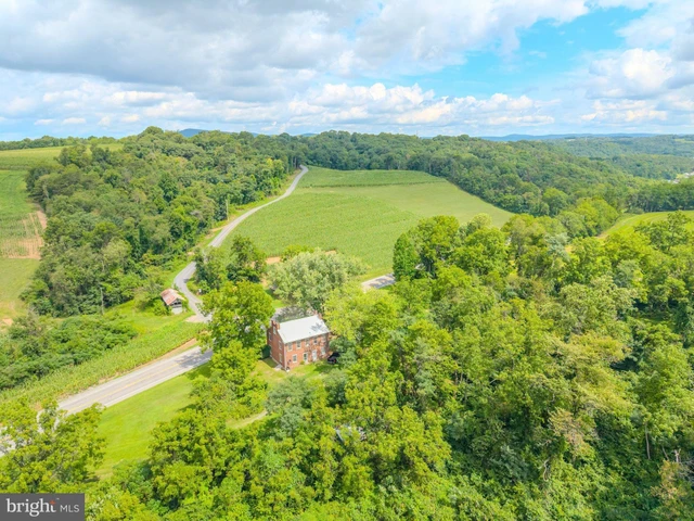 Nearby Listing Image