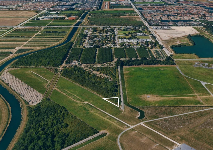 Nearby Listing Image