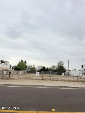 Nearby Listing Image