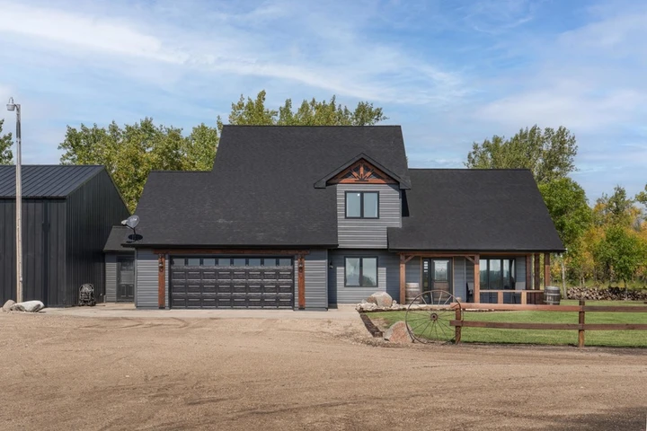 Nearby Listing Image