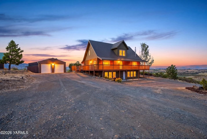 Nearby Listing Image