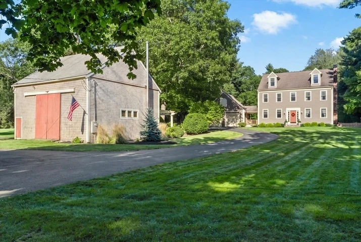 Nearby Listing Image