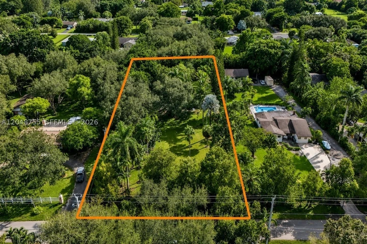 Nearby Listing Image