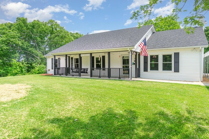Main Listing Image
