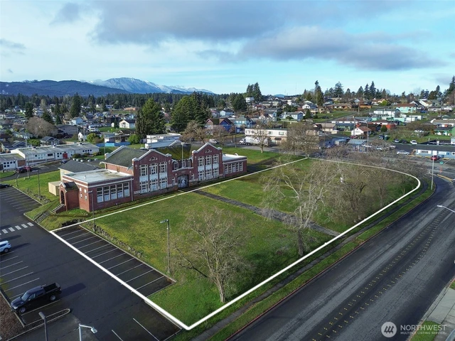 Main Listing Image