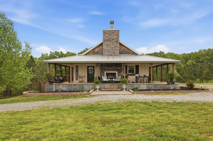 Main Listing Image