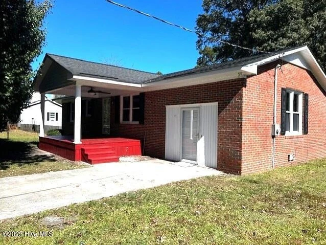Main Listing Image