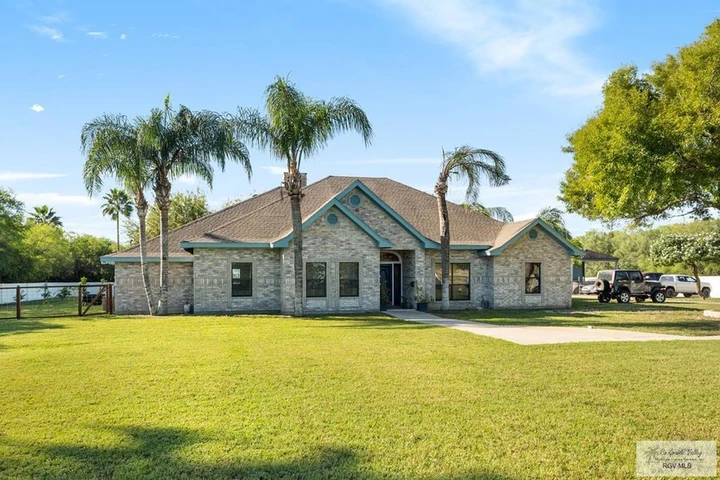 Main Listing Image