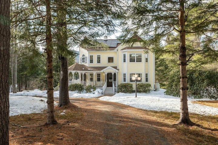 Main Listing Image